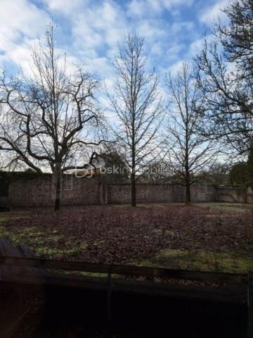 Immeuble mixte de 1 193 m²