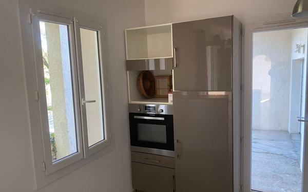 Maison à vendre    4 pièces •  L'Isle-sur-la-Sorgue