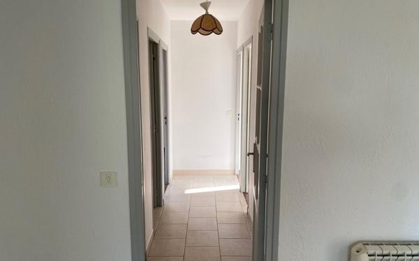 Maison à vendre    4 pièces •  L'Isle-sur-la-Sorgue