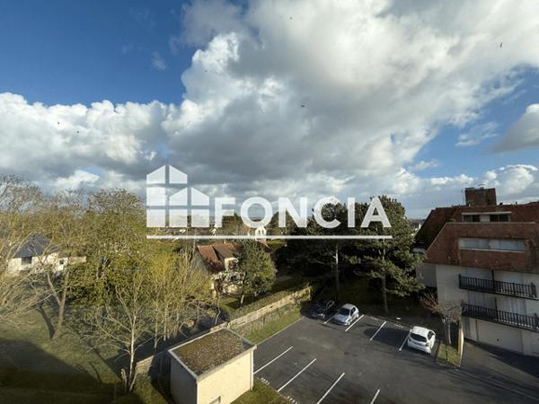 Location Appartement 2 pièces 31.71 m² - 38 RUE DE LA PERIGOURDINE Cabourg 14390