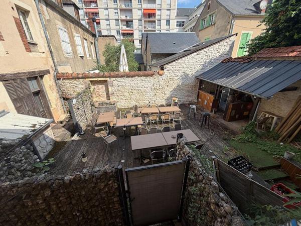 Immeuble de rapport à fort potentiel en plein centre de Nevers