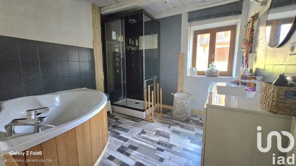 Longère 6 pièces de 183 m² à Bellecombe-en-Bauges (73340)