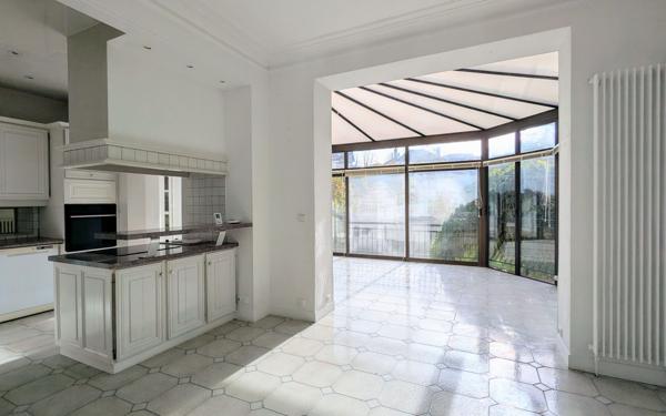 Maison à vendre    7 pièces • 171 m2 Lagny-sur-Marne