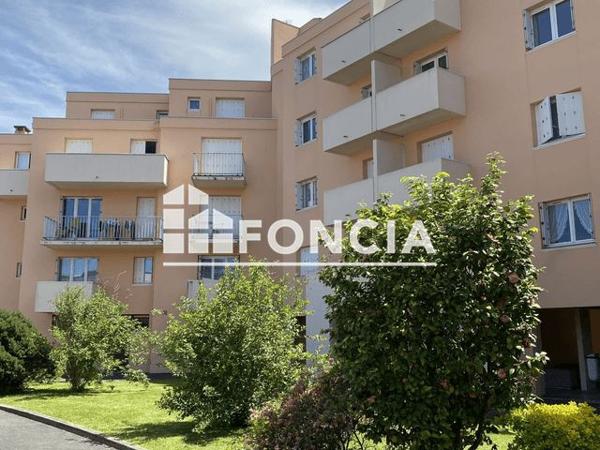 Location Appartement 3 pièces 71.6 m² - 11 BIS AVENUE BEZIOU Billere 64140