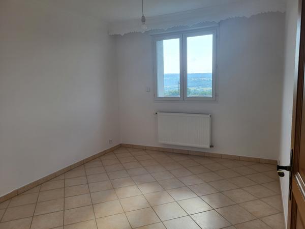 Arinthod (39240) Maison familiale