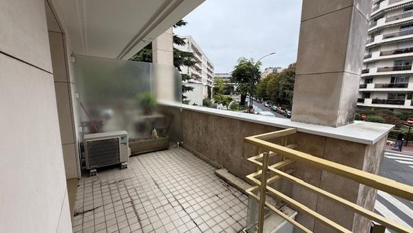 A VENDRE 2P 57M² TERRASSE + CLIMATISATION HESPERIDES DE L'OREE DE NEUILLY A LEVALLOIS-PERRET