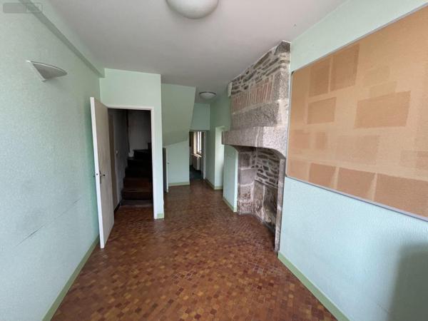 Maison à vendre à Javron-les-Chapelles en Mayenne (53250), ref : 557