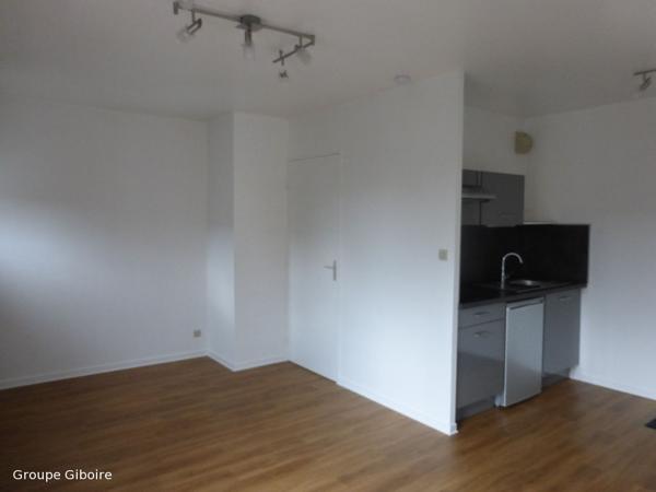 Appartement T1 à louer - 24 m² (réf : 572502)
