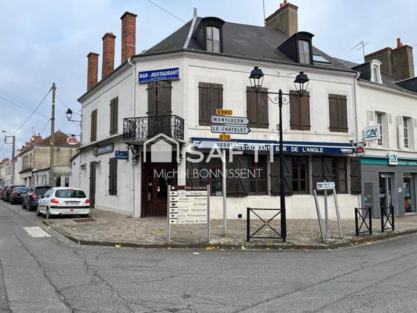 Immeuble commerce et appartement en centre ville