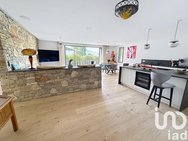 Maison à vendre 5 pièces 125 m² La Cadière-d'Azur