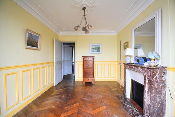 Le Kremlin-Bicêtre - Appartement 3 pièces avec balcon et cave