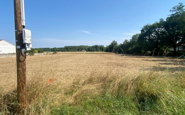 Terrain à vendre    Albias