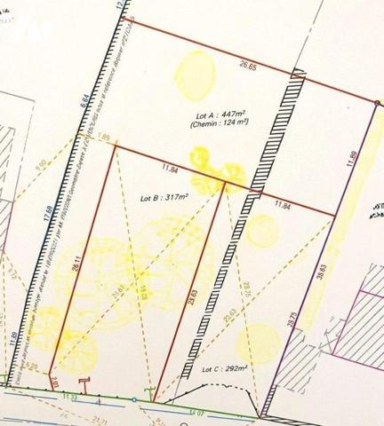 Secteur de Port Mer à Cancale, à 500 mètres de la plage, au calme, à vendre terrain constructib...