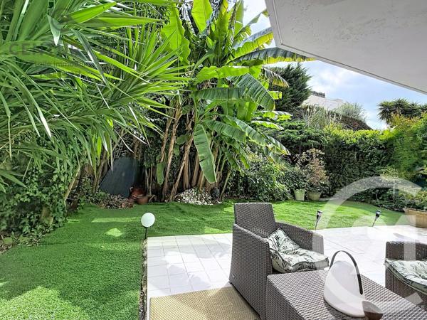Appartement T3 à vendre  3 pièces - 70 m 2   NICE  - 06