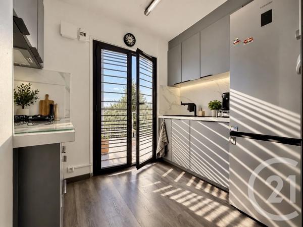 Appartement T3 à vendre  3 pièces - 70 m 2   NICE  - 06