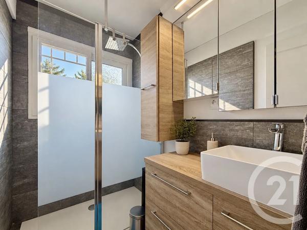 Appartement T3 à vendre  3 pièces - 70 m 2   NICE  - 06