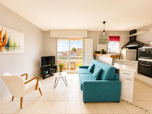Appartement Les Sables D Olonne  2 pièces  39 m² terrasse parki,g