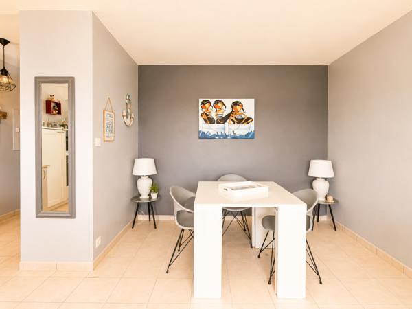 Appartement Les Sables D Olonne  2 pièces  39 m² terrasse parki,g