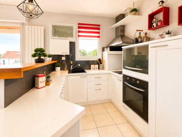 Appartement Les Sables D Olonne  2 pièces  39 m² terrasse parki,g