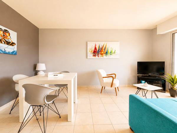 Appartement Les Sables D Olonne  2 pièces  39 m² terrasse parki,g