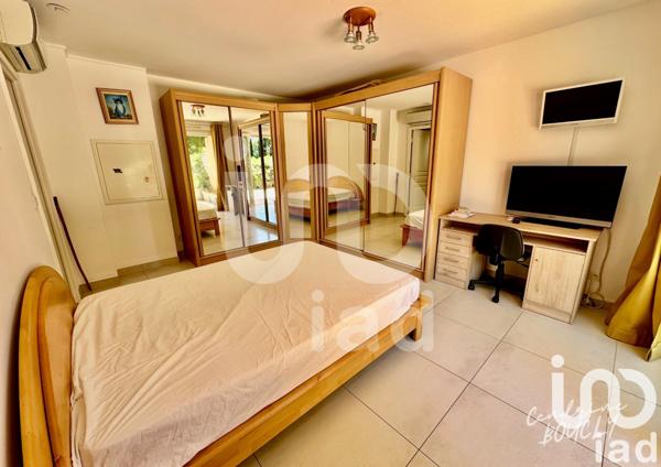 Appartement 3 pièces de 80 m² à Cavalaire-sur-Mer (83240)