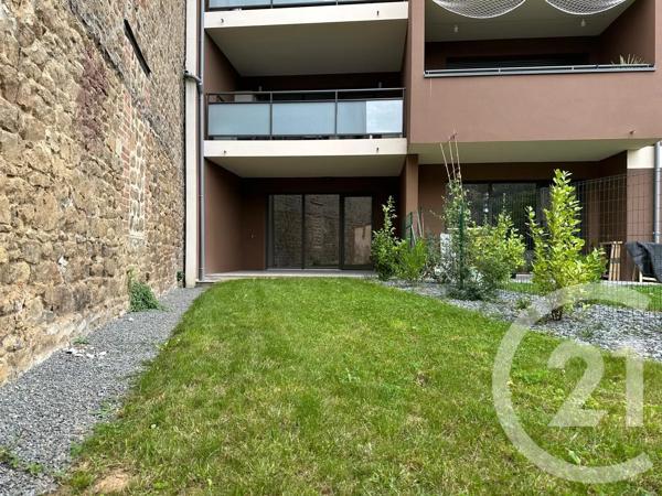 Appartement F5 à vendre  5 pièces - 100,30 m 2   FOUGERES  - 35