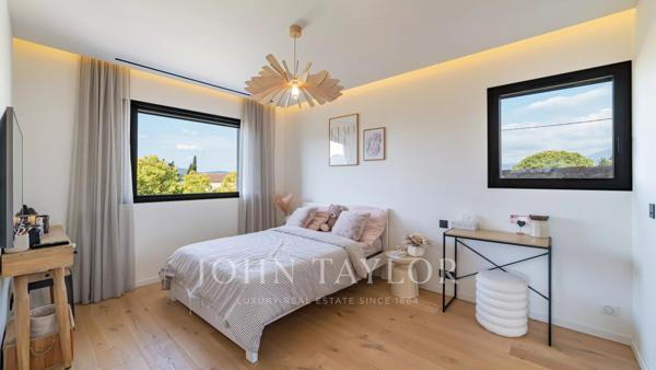 Mougins magnifique villa neuve