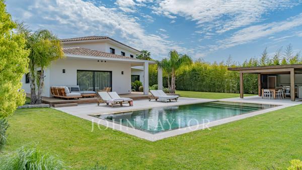 Mougins magnifique villa neuve