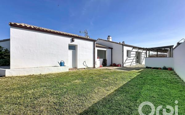 Maison à vendre    4 pièces •  Le Fenouiller
