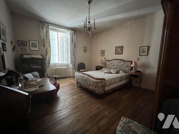 MAISON DE CHARME A VENDRE