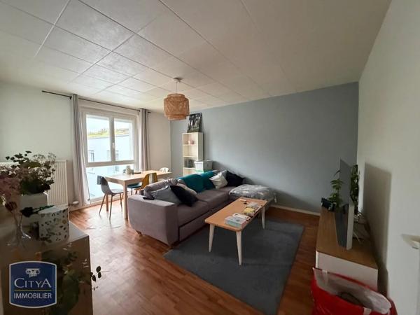 Appartement à louer 3 pièces 71.24m² L'Étrat (42580)