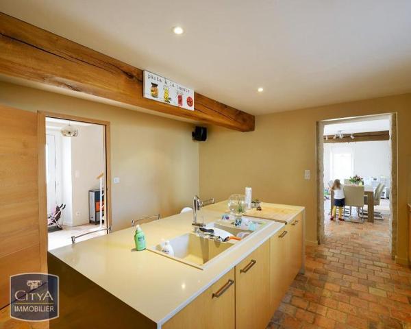 Maison à louer 5 pièces 149.89m²