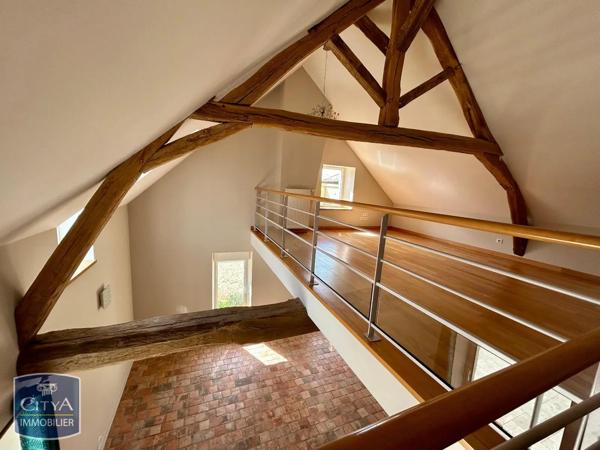 Maison à louer 5 pièces 149.89m² Saint-Hilaire-Saint-Mesmin (45160)