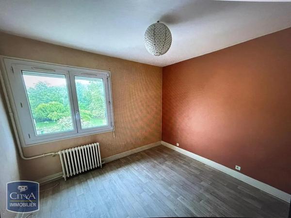 Appartement à vendre 4 pièces 73m² Saint-Astier (24110)