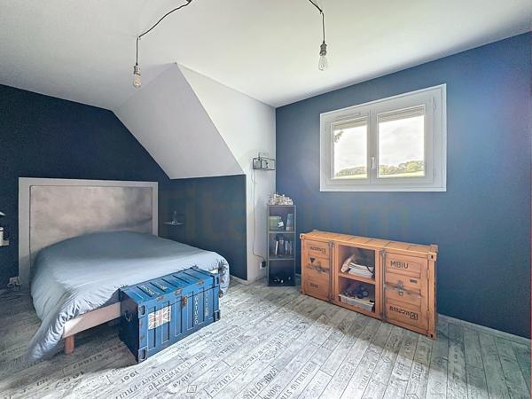 Saint-Clair-sur-Epte (95770) Maison - Vie de plain-pied - 3 Chbres - Jardin - Piscine