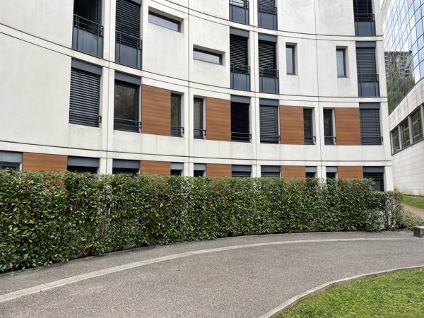 Appartement 3 pièces - 56 m² Exclusivité efficity