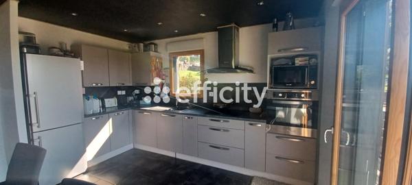 Maison 5 pièces - 82 m²