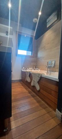 Maison 5 pièces - 82 m²