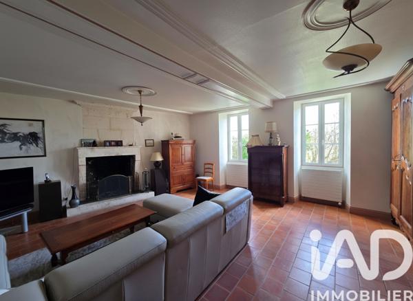 Maison à vendre 8 pièces 260 m² Champniers