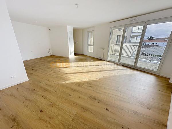 Vente Appartement92,95 m² - 4 Pièces - CHALLANS (85300)