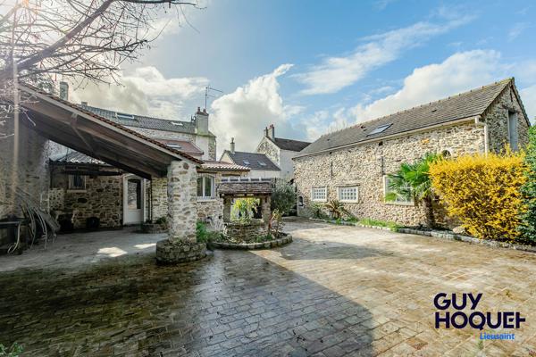 Magnifique maison meulière 5 chambres de 220 m² avec double garage !