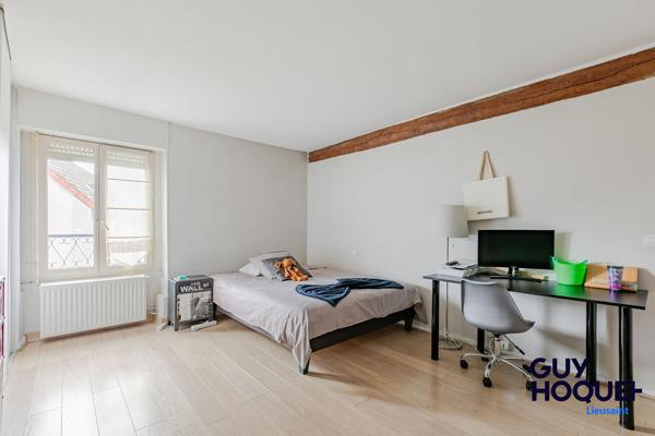 Magnifique maison meulière 5 chambres de 220 m² avec double garage !
