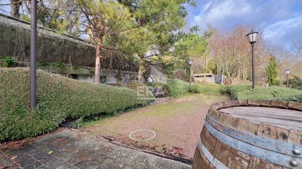 MAISON D'EXCEPTION DE 1890 À ATHIS-MONS, 167 M² HABITABLES SUR PARC ARBORÉ