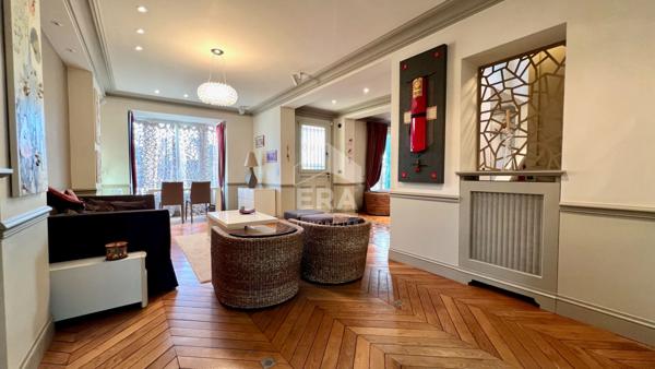 MAISON D'EXCEPTION DE 1890 À ATHIS-MONS, 167 M² HABITABLES SUR PARC ARBORÉ