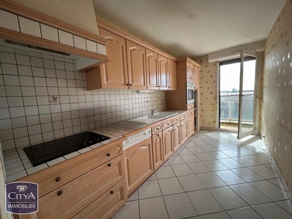 Appartement à vendre 4 pièces 81m² Châteauroux (36000)