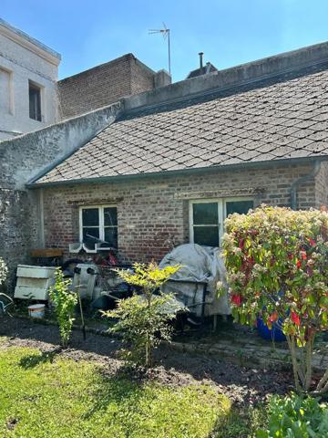 Immeuble à vendre 222m²