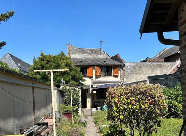 Immeuble à vendre 222m²