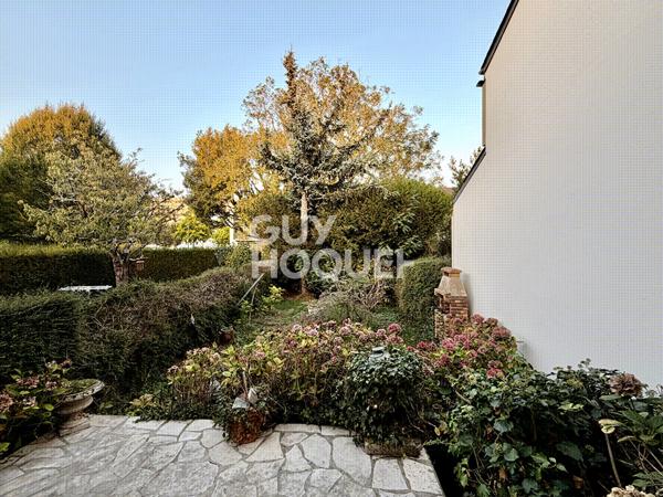 Maison mitoyenne - sous-sol et jardin