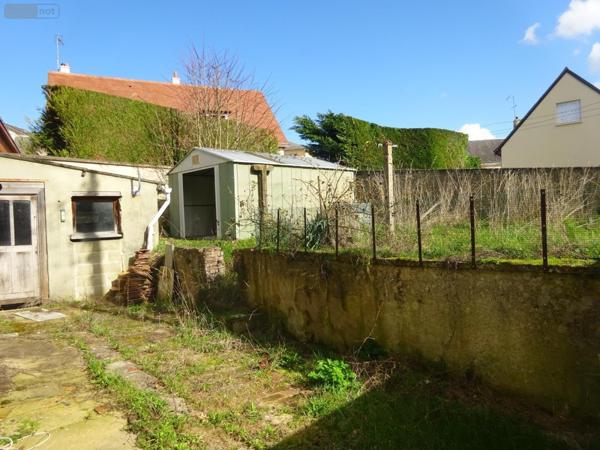 Maison à restaurer à vendre à Nogent-le-Rotrou dans l'Eure-et-Loir (28400), ref : NOG 1036