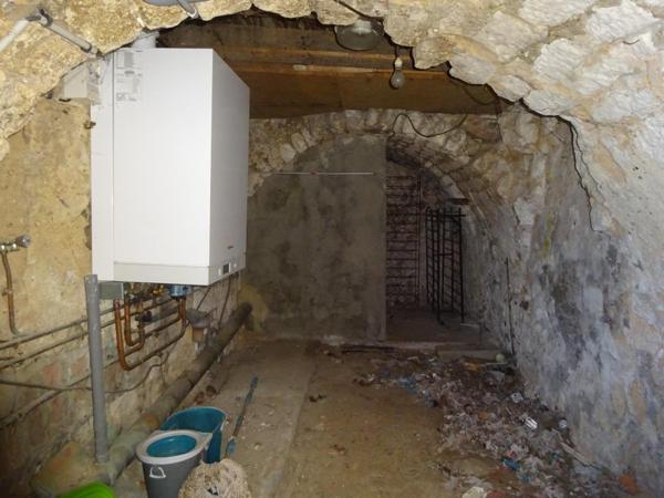 Maison à restaurer à vendre à Nogent-le-Rotrou dans l'Eure-et-Loir (28400), ref : NOG 1036